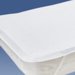 Nepremočljiva zaščita za posteljo Protektor 1.